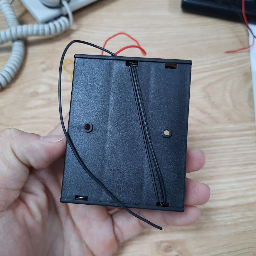 Hộp pin 1S 2S 3S ghép từ pin 18650 mắc nối tiếp