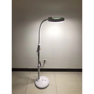 Đèn Led Lúp soi phun xăm cho SPA Tiệm Nail  .