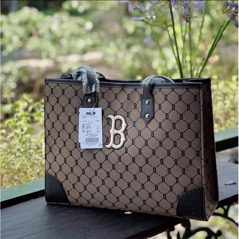 Túi Tote M,L,B monogram 3 màu siêu hot size 30x39