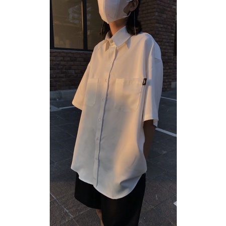 ÁO SƠ MI TAY CỘC DÁNG RỘNG 2 TÚI NGỰC ( DAD SHIRT ) | BigBuy360 - bigbuy360.vn