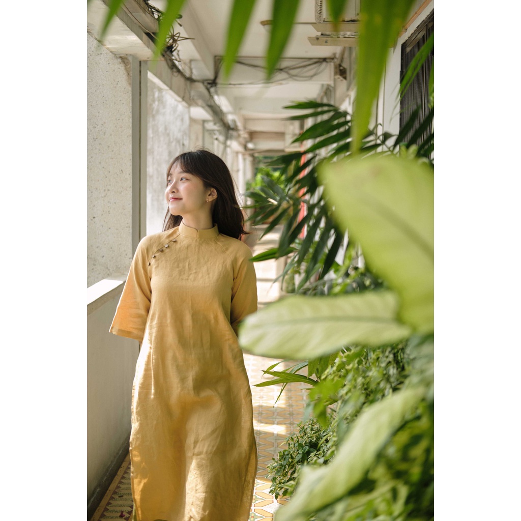 Áo Dài Linen Tưng Cổ Cách Tân