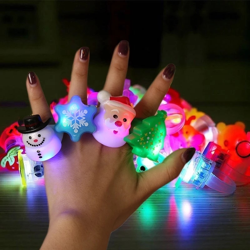 Nhẫn họa tiết hoạt hình phong cách giáng sinh dành cho mọi người