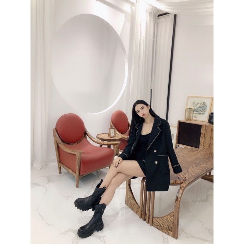 Áo Vest mỏng lên form sang