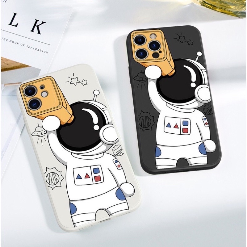 Ốp lưng Galaxy S22, S22 Plus, S22 Ultra, S21 FE có màn bảo vệ camera in hình phi hành gia