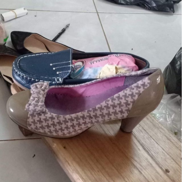 Giầy Phạm Hạnh 250k
