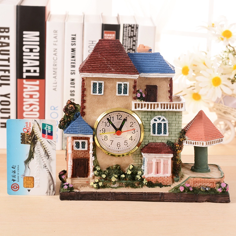 Đồng hồ để bàn hình lâu đài