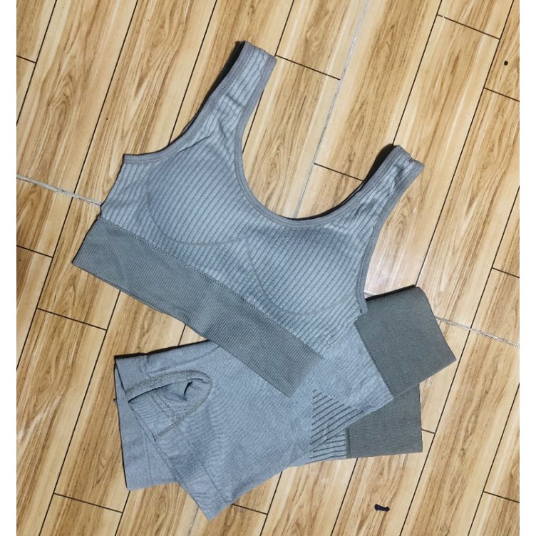 Bộ đồ short đùi dệt kim tập gym,yoga( sẵn mút)