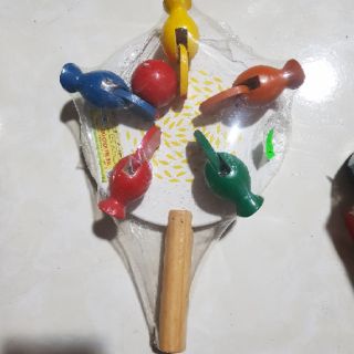 Đàn gà mổ thóc