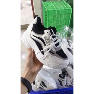 GIÀY THỂ THAO ĐỘN ĐẾ 8CM