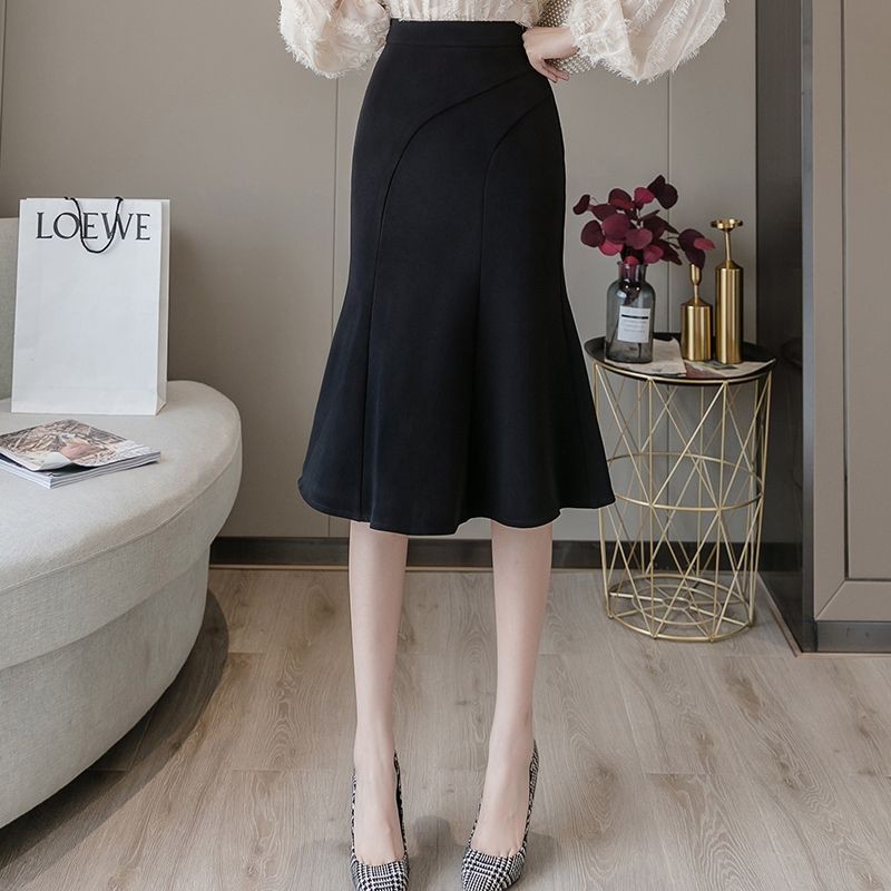 Chân váy chữ A dài suông nhẹ phần chân váy | BigBuy360 - bigbuy360.vn