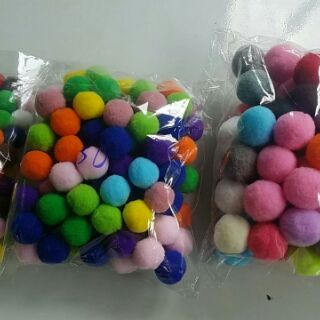 50c Pom pom