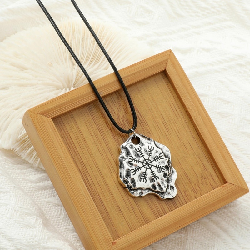 Vòng cổ Mặt La Bàn Phong Cách Viking Thời Trang Cho Nam