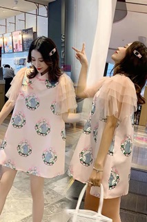 Đầm chữ A tay ren xoè