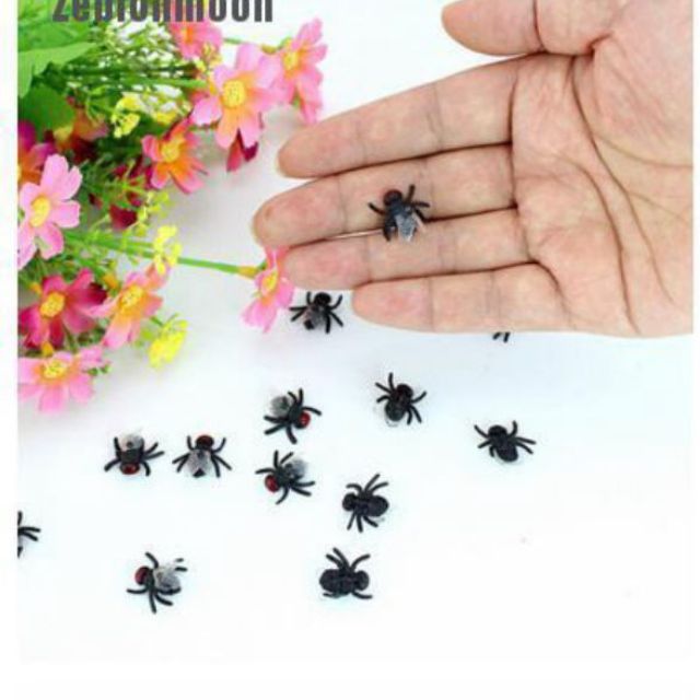 Sét 5 con ruồi giả trang trí halloween