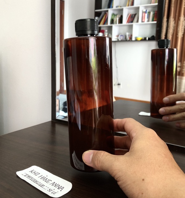 Chai nhựa màu nâu vòi Nhấn pump 500ml / 300ml 200ml / 150ml / 100ml / 50ml  - Vỏ chai Pet nâu Chiết Mỹ phẩm , sữa tắm