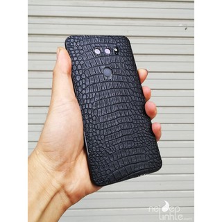Miếng dán da điện thoại lg v30 - da dập vân cá sấu màu đen - d21