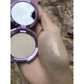 bắt sáng siêu đỉnh becca màu vanila