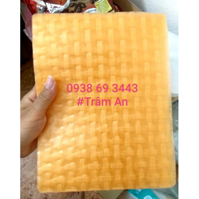 Bánh tráng vuông đỏ dùng cuốn bơ 18x24