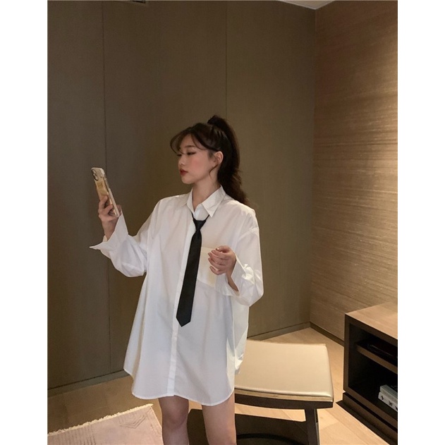 Áo sơ mi túi ngực dài tay kèm cà vạt chất đũi form rộng mix gile diện Tết