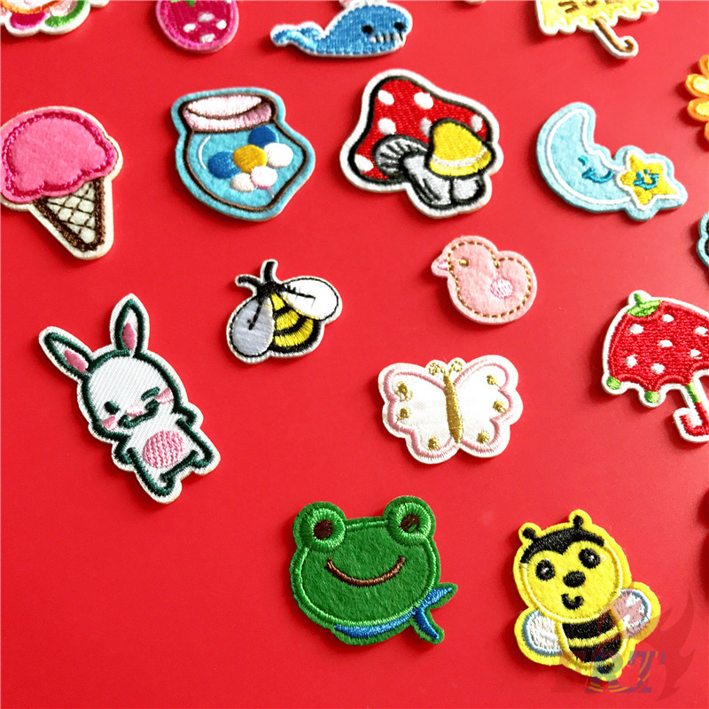Bộ 39 miếng vá ủi thêu trang trí thủ công Mini World of Bunny