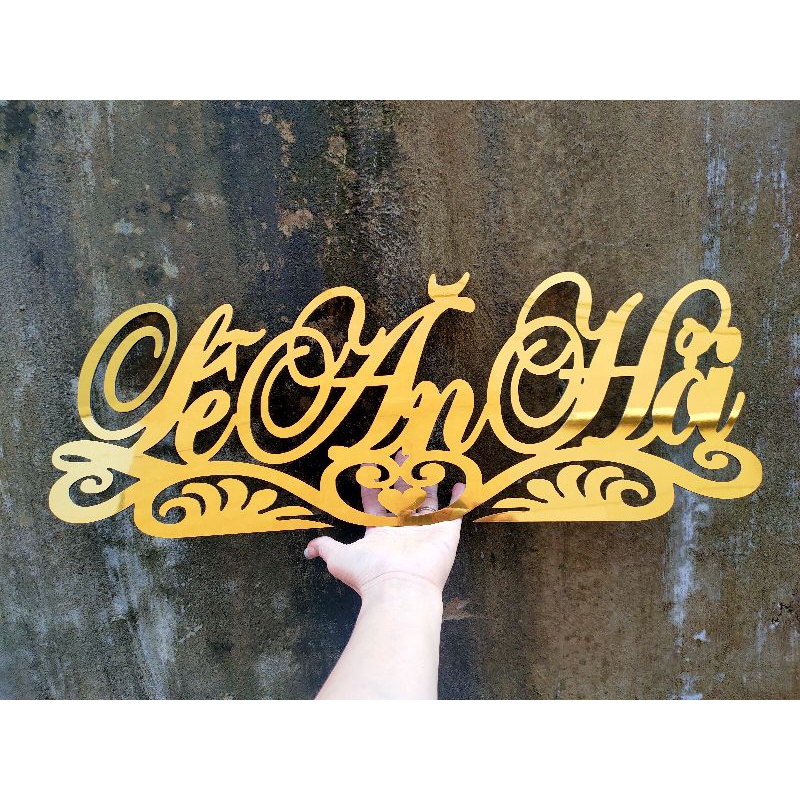 Chữ cổng hoa alu vàng gương