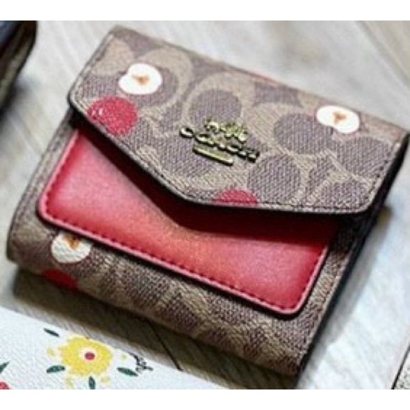 Ví Coach ngắn Wyn Small Wallet
