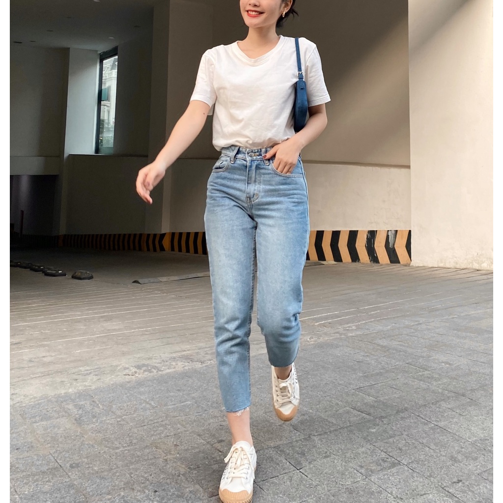 Quần Jeans Lưng Cao Nữ Cắt Lai - Momfit CutlineBlue - Hashtagem ( Mã MFCLJ - 02 )
