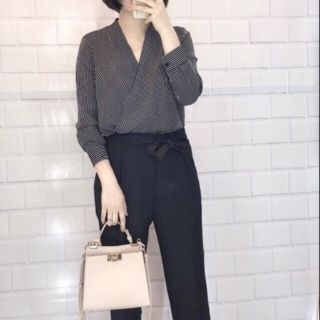 Áo cổ vạt chéo hịn đẹp