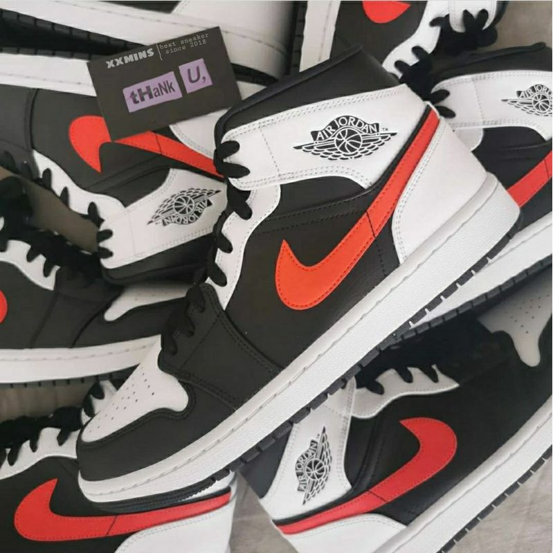 Giày Air Jordan 1 Mid - Black Chile Red White (Best Quality)