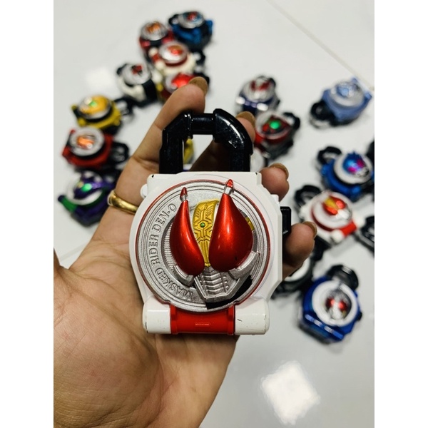 Đồ chơi siêu nhan Lockseed Gaim Candy/gsp ( lẻ 1 cái)