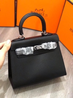 Túi HM size 20 dáng Cao tag Bạc