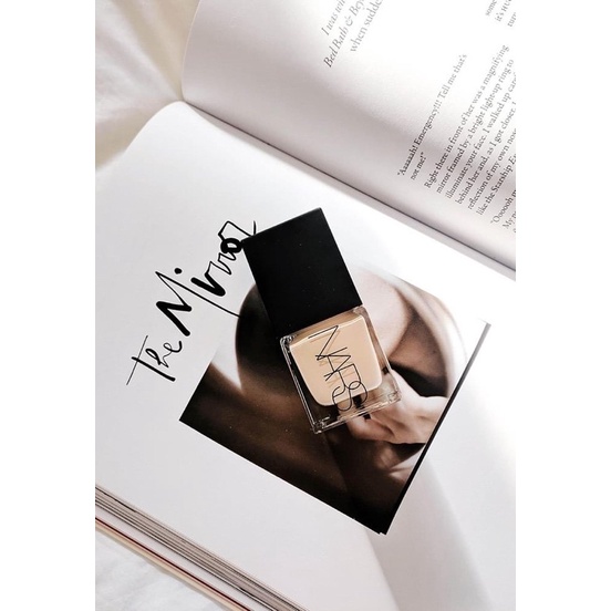Kem nền dạng lỏng NARS Natural Radiant Longwear Foundation 30ml
