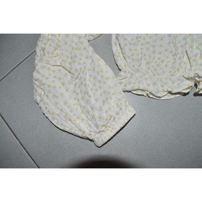 Pass/ Thanh lý croptop trễ vai