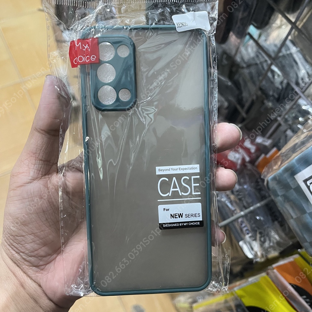 Ốp lưng Oppo Reno 5 viền màu dẻo, lưng cứng nhám chống ố và có lỗ bảo vệ cam