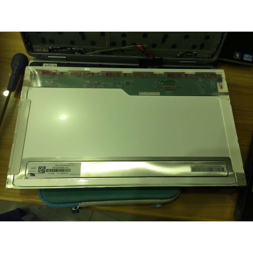 Màn hình laptop dell Precision M6600,M6700,M6800 mới 100%