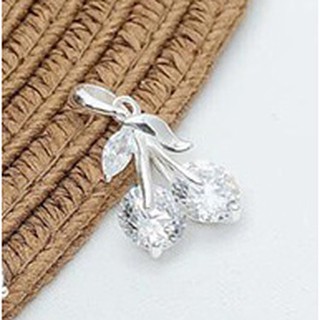 Mặt dây chuyền quả Cherry đá trắng