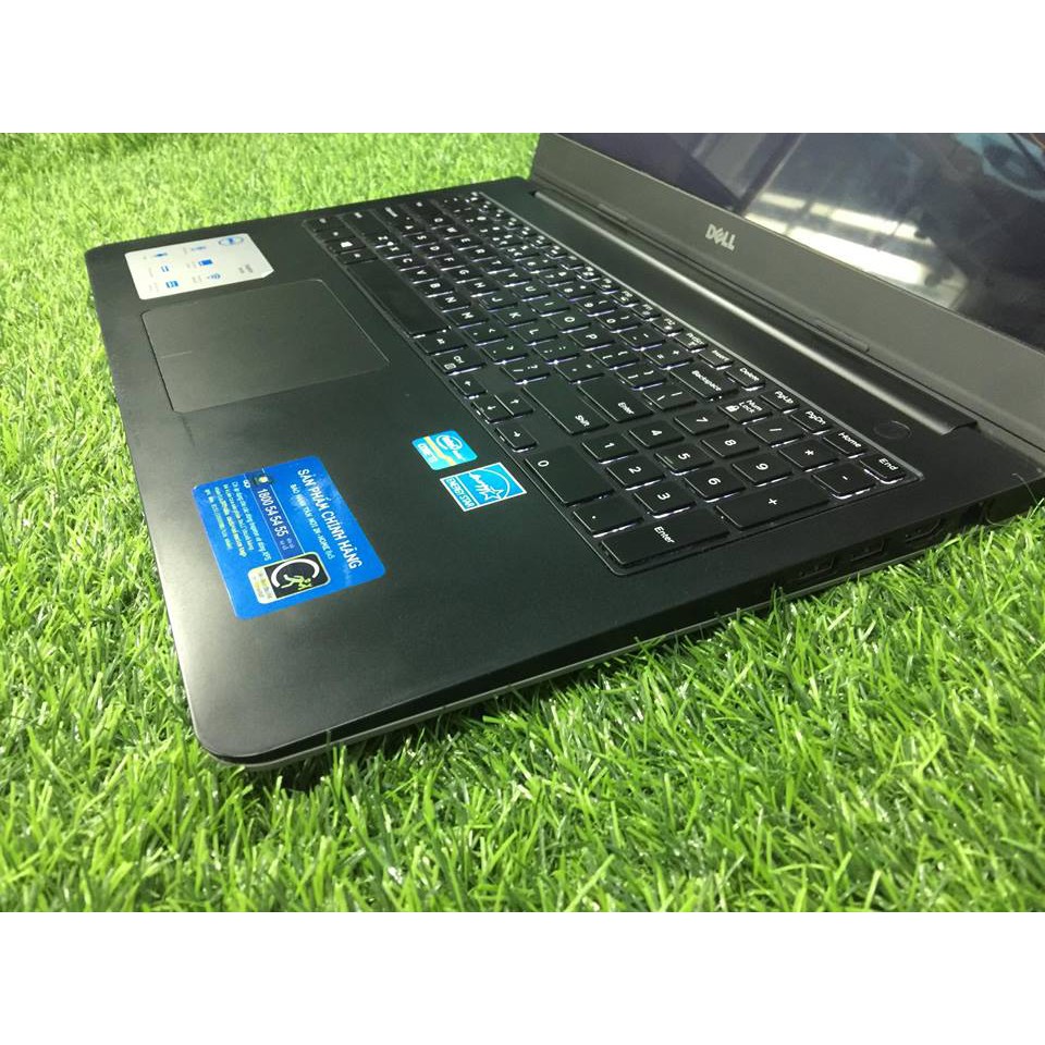 Qúa rẻ laptop vỏ nhôm phím sáng fui phím số Dell 5547 core i3-4030U Ram 4gb HDD 500gb HD 4400 Tặng fui đồ