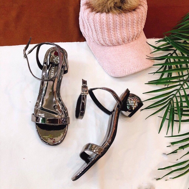 Sandal quai mảnh gót tròn