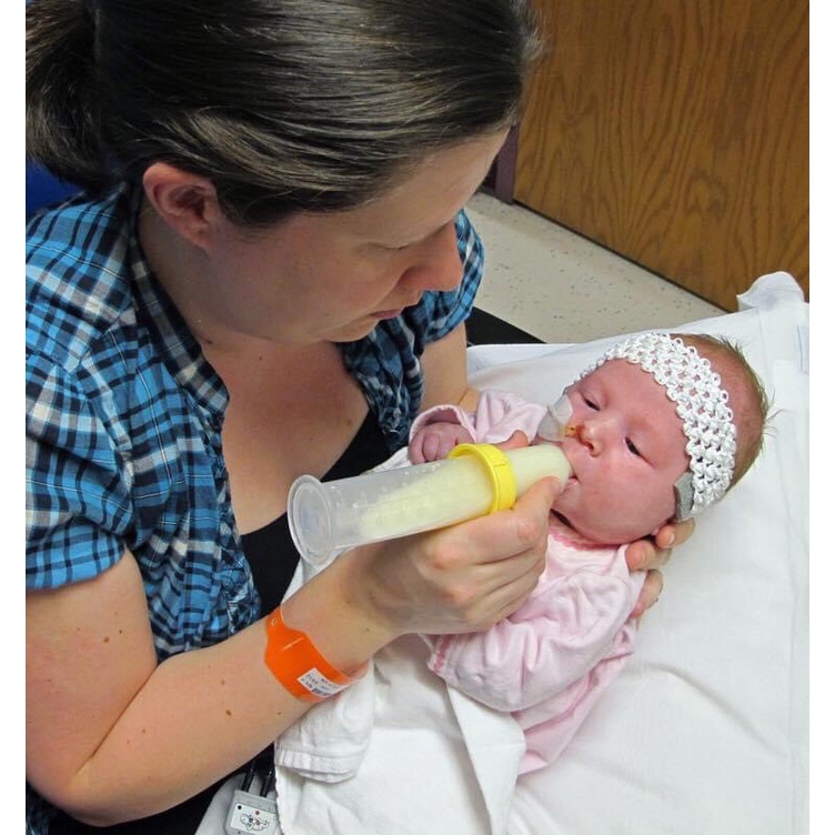 Bình sữa Medela cho trẻ bú yếu, hở hàm ếch 80ml, chính hãng từ Mỹ | bán lẻ 1