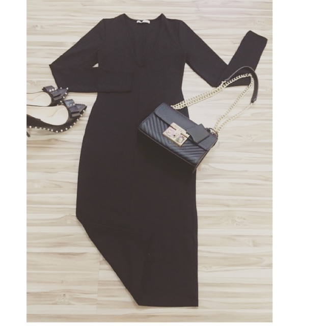 Đầm thun dài tay ZARA