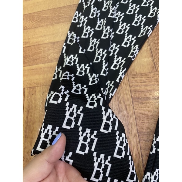 Quần ống xuông tăm