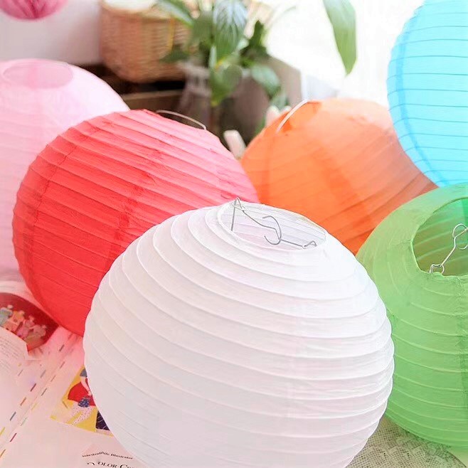 Đèn Lồng Giấy Lụa Trơn 30cm Nhiều Màu, Làm Đèn Cầm Tay Rước Đèn Ông Sao Cho Các Bé