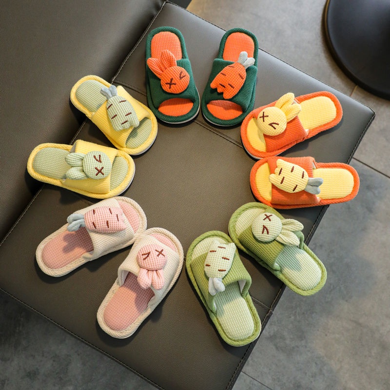 Dép mang trong nhà bằng vải lanh giữ ấm thiết kế kiểu hoạt hình dễ thương cho trẻ em