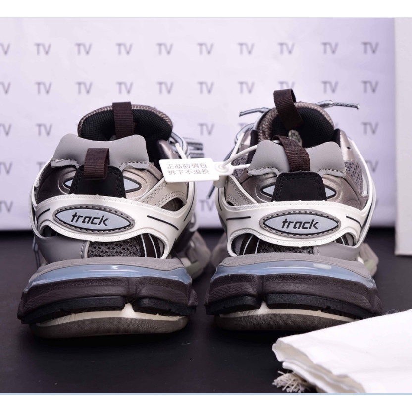 Giày Sneaker Ba Len TRACK 3.0 Xám