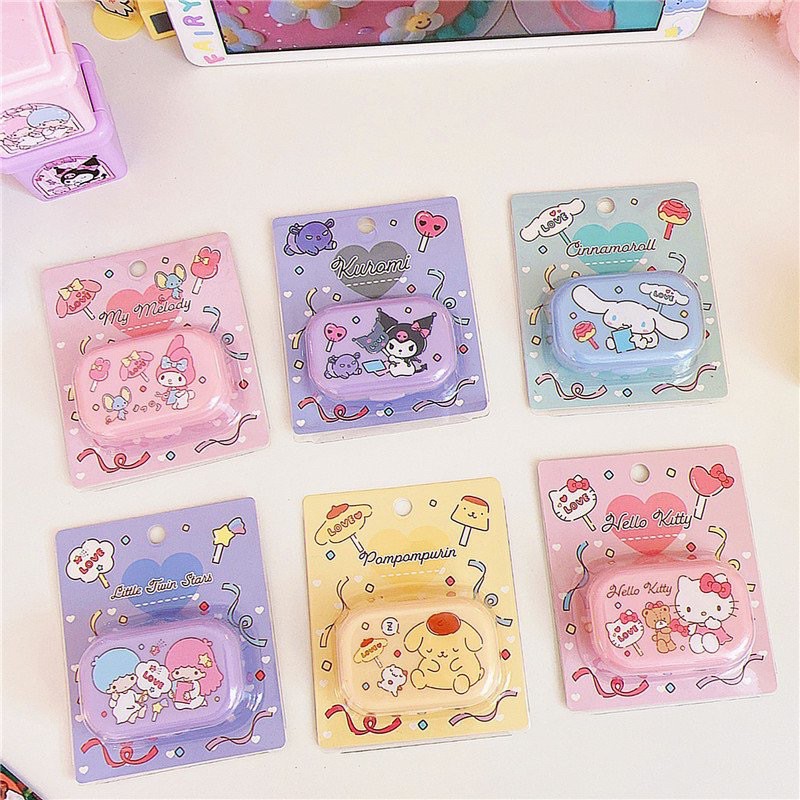 Hộp đựng kính áp tròng Hello Kitty