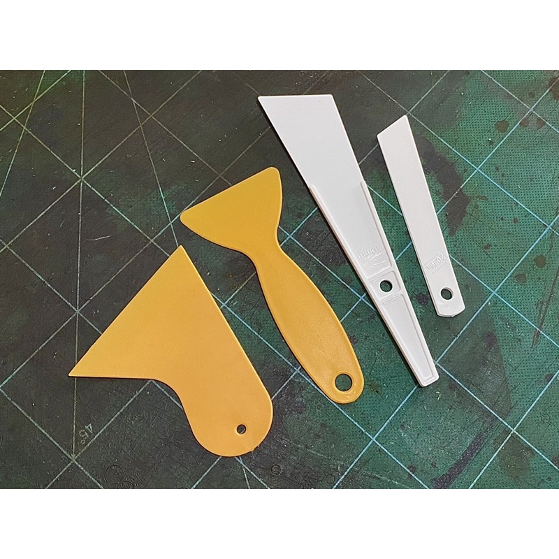 Cây quét keo bằng nhựa chuyên dùng hỗ trợ dán keo khi làm đồ da thủ công