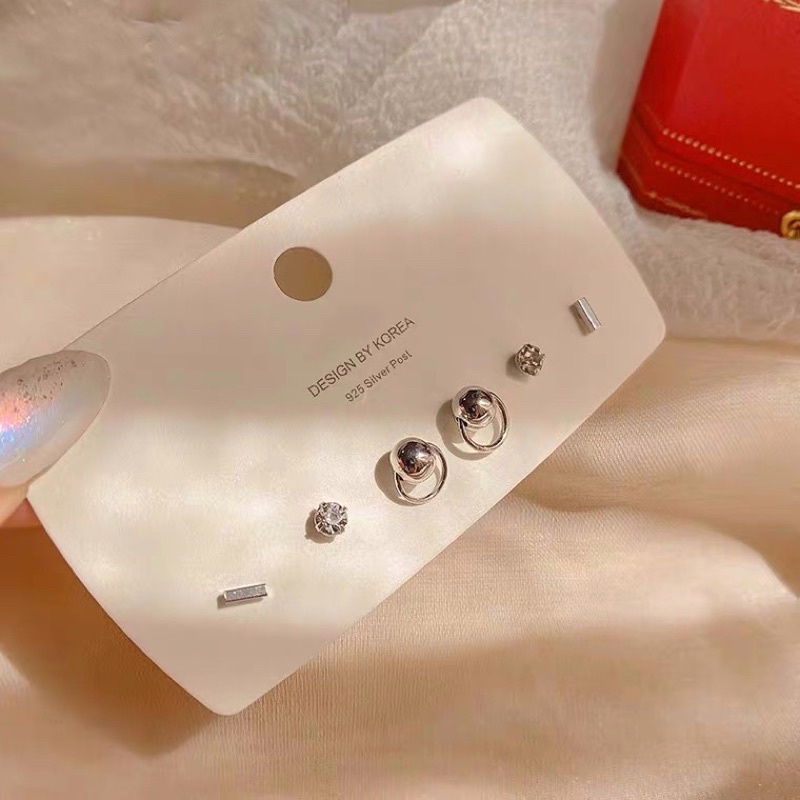 Set hoa tai nhỏ xinh nhiều chi tiết nhỏ xinh cho phái nữ