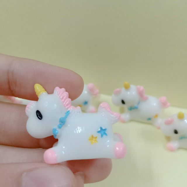 Charm unicorn siu xinh và siu to chỉ 6.5k