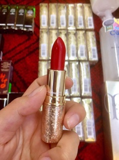 Son MAC SnowBall phiên bản Giáng Sinh 2017