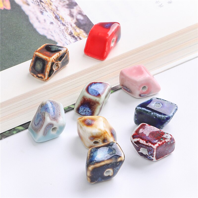 5 Hạt xỏ lỗ bằng gốm sứ men hoa 20x14x14mm hình thang dùng làm trang sức thủ công